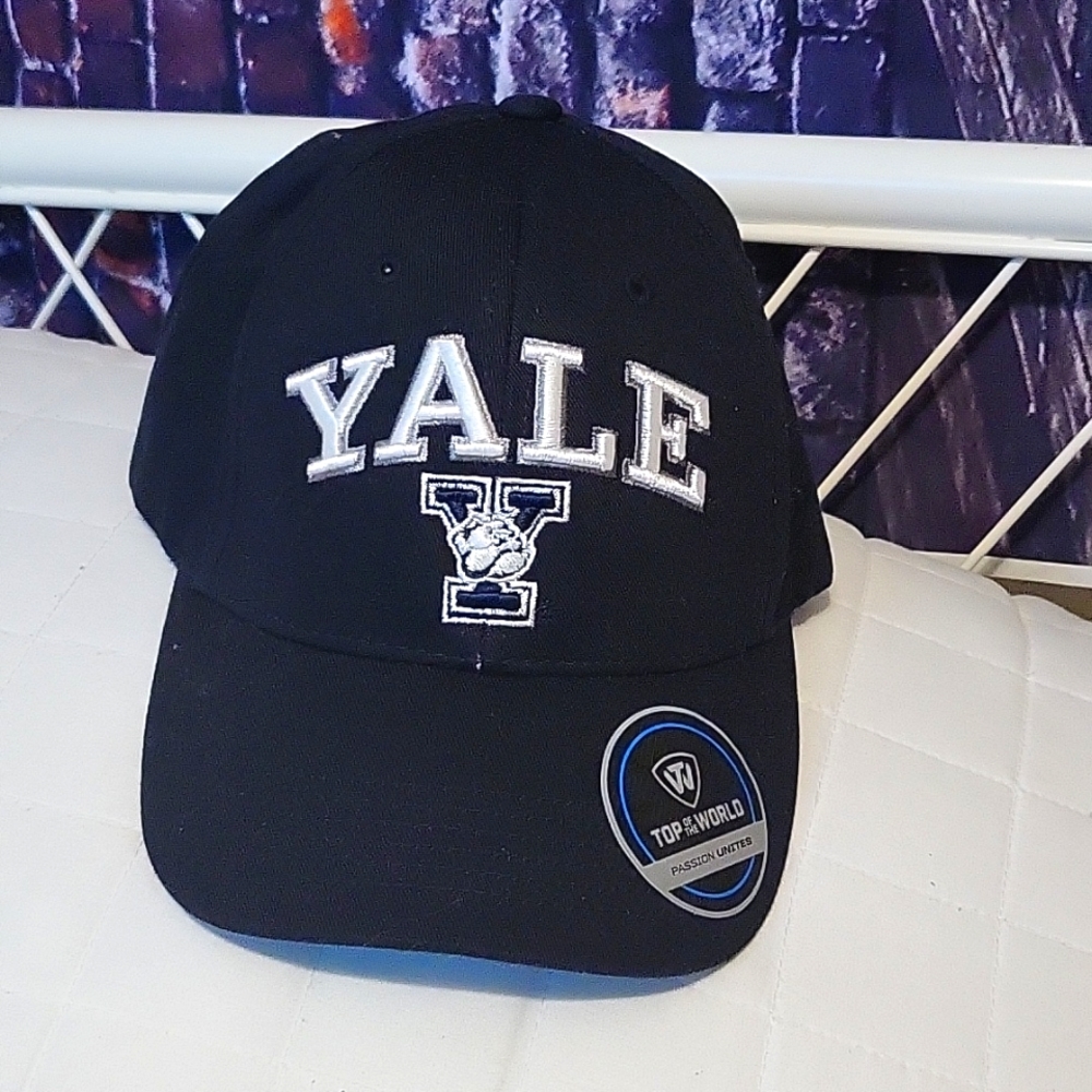 NWT 'Yale' Cap Navy Blue